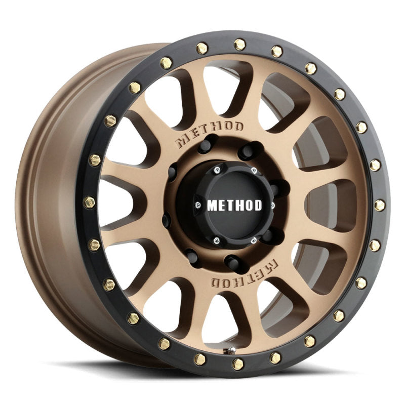 Method mr305 nv hd 18x9 +18mm offset black and gold rim street loc wheel